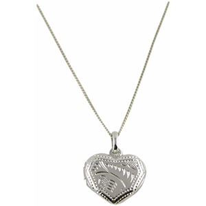 GM Collier avec pendentif petit coeur
