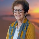 Mme Claudette St-Onge Lataille