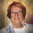 Mme Carmen St-Germain Arel