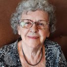 Mme Suzanne Chrétien Chalifour
